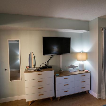 Oceanview Condo With Pool, Hot Tub, Balcony, Right On The Beach شاطئ ميرتل المظهر الخارجي الصورة